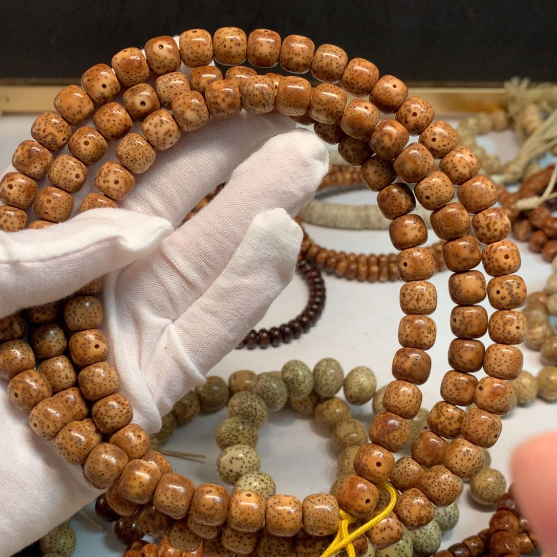 吊坠星月菩提10✖️9浅虎皮老型