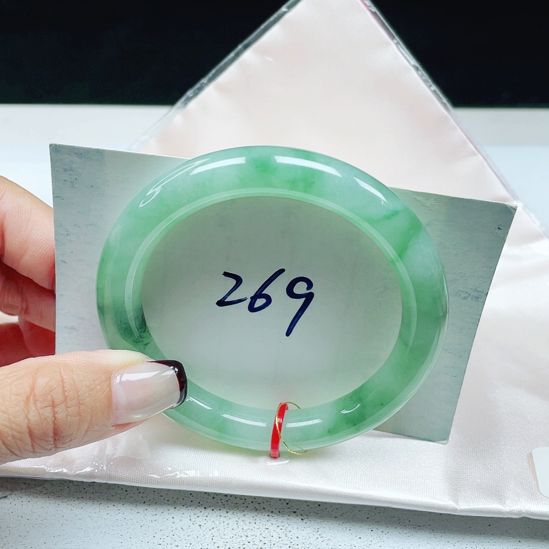 翡翠未镶嵌手镯 圆条53+