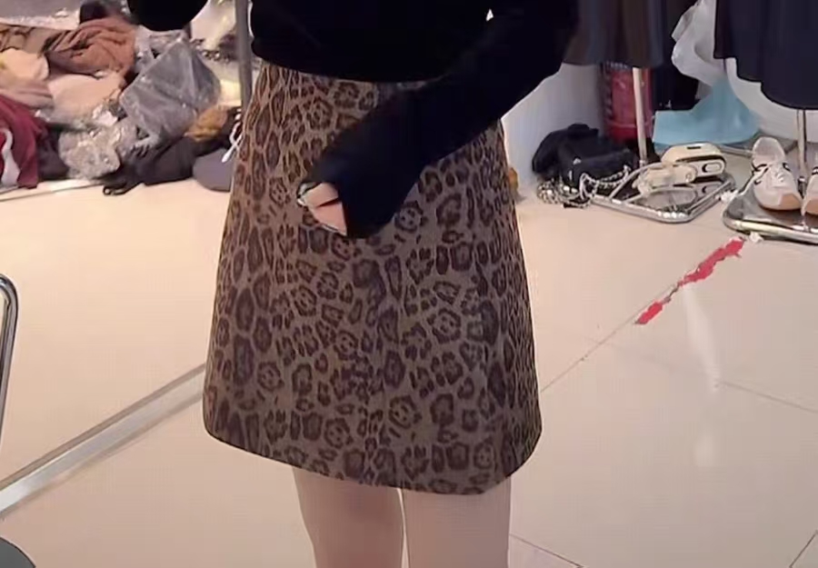复古豹纹A字半身裙女高腰显瘦包臀短裙女