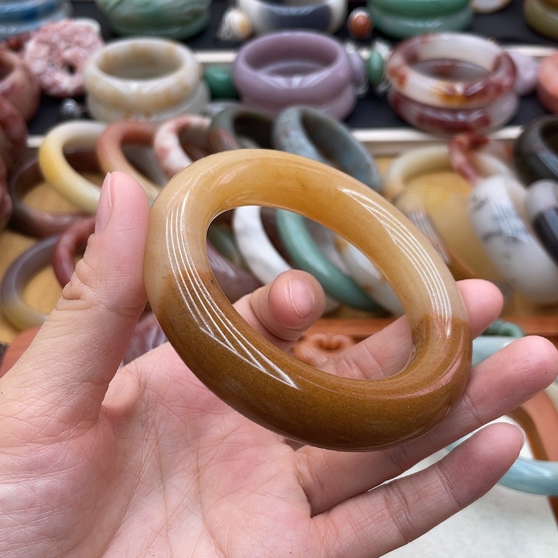 石英质玉圈口58银S925镀金镶嵌阳**成