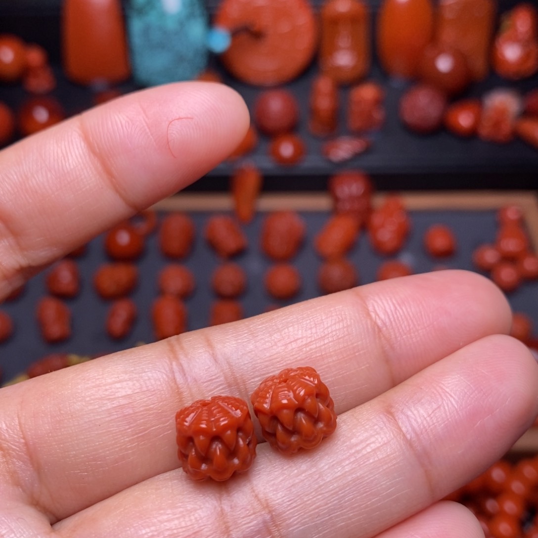 南红玛瑙配饰未镶嵌白*华配饰