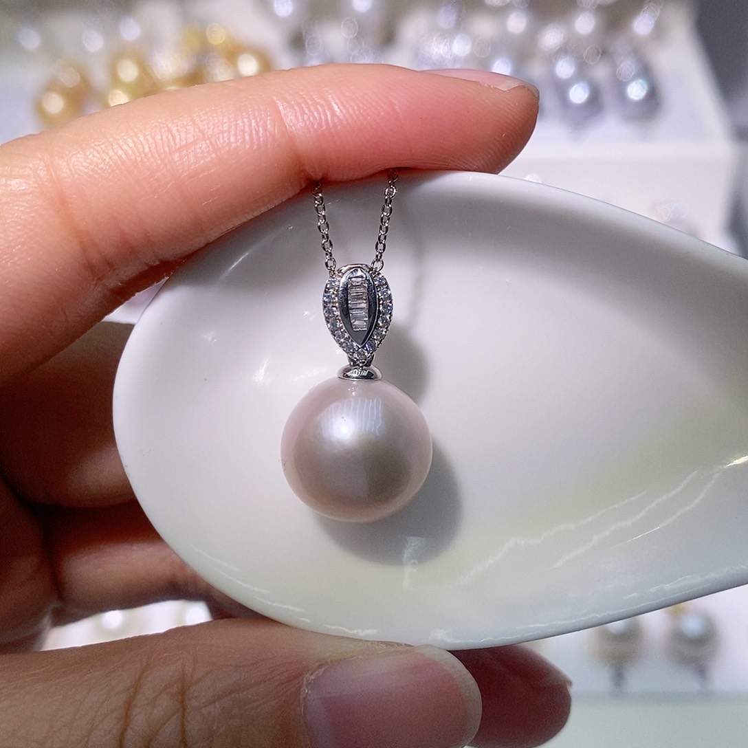 淡水珍珠吊坠(赠链)银S925镶嵌尺寸13/14毫米