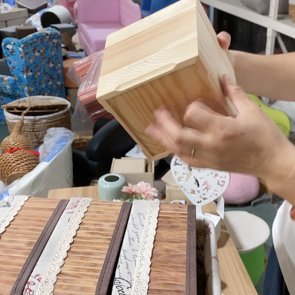 【闪购商品】翻盖塑料这是编号029这是拍一发二编号029