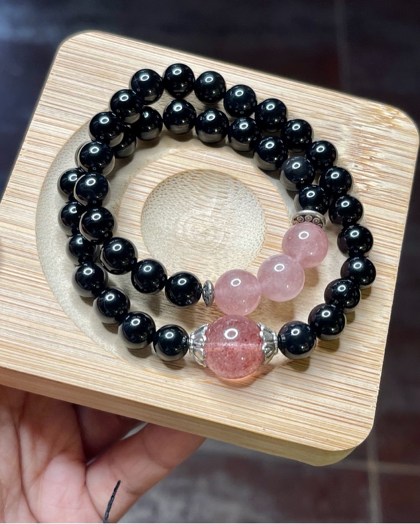 合金手链 黑玛n草莓