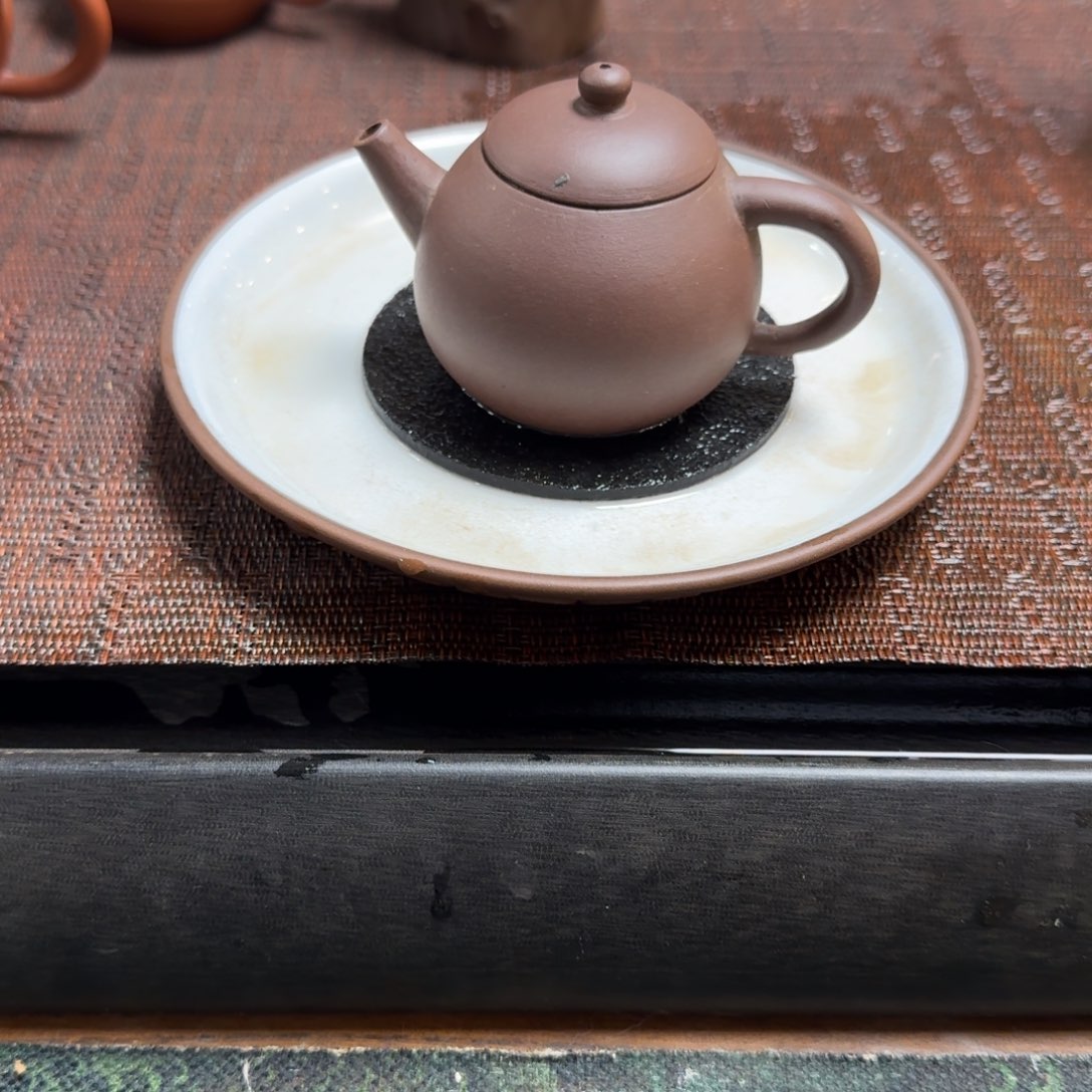 紫砂茶杯毛*令老巨轮清