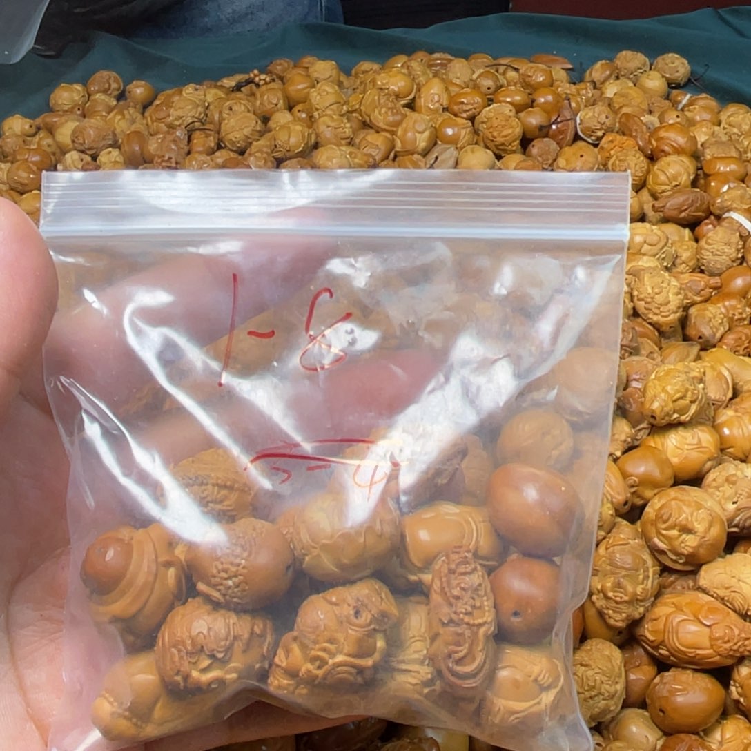 橄榄核吊坠橄榄核