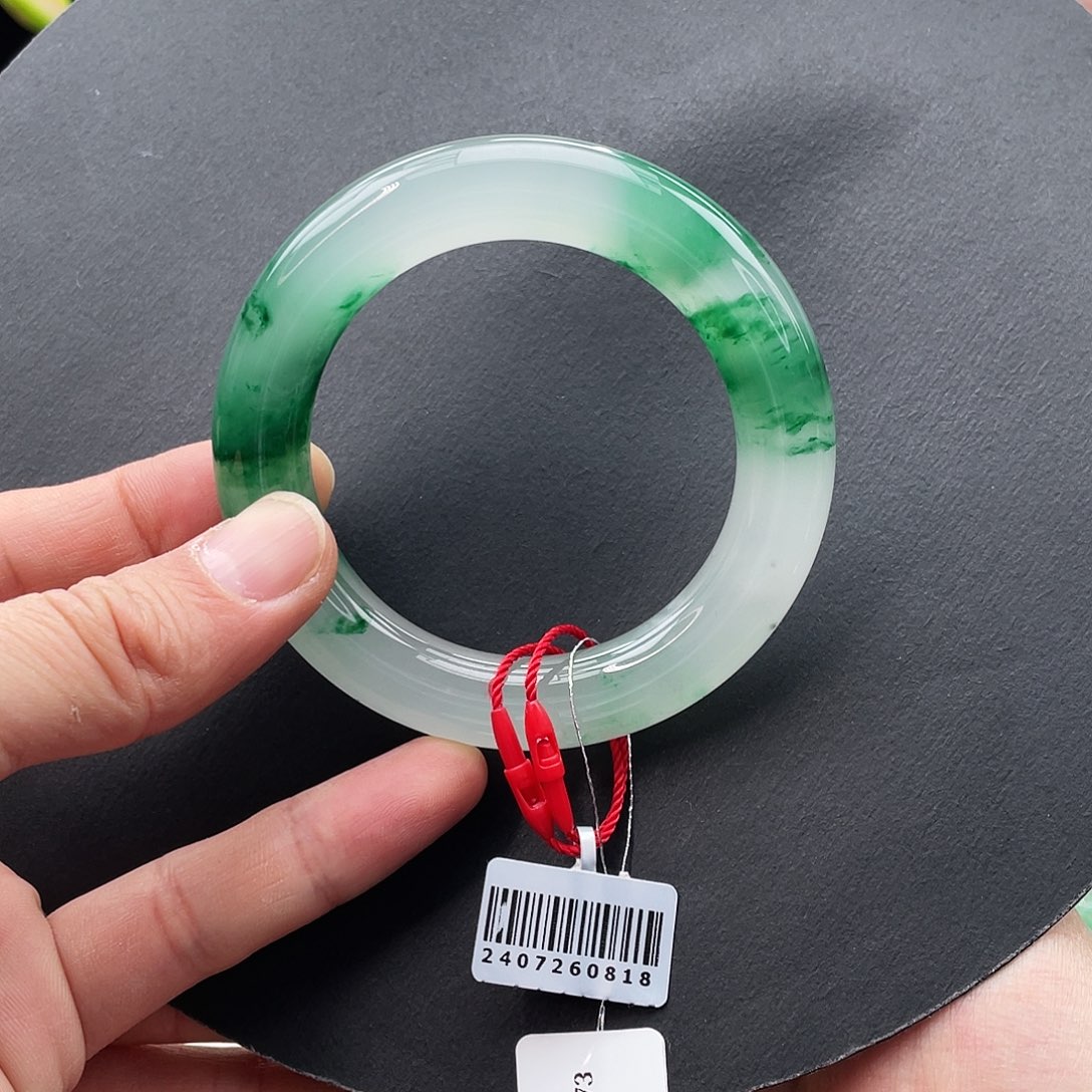 石英质玉手镯未镶嵌55