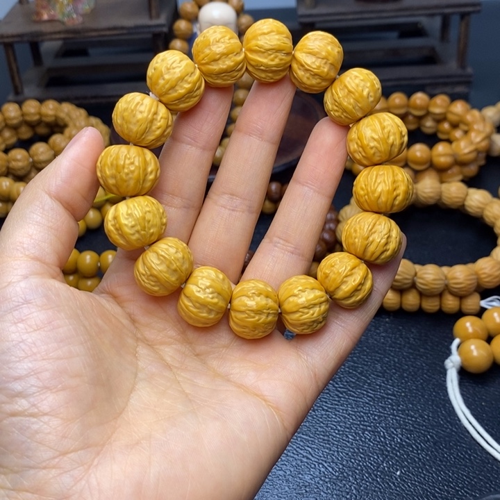 猴头核桃吊坠猴头