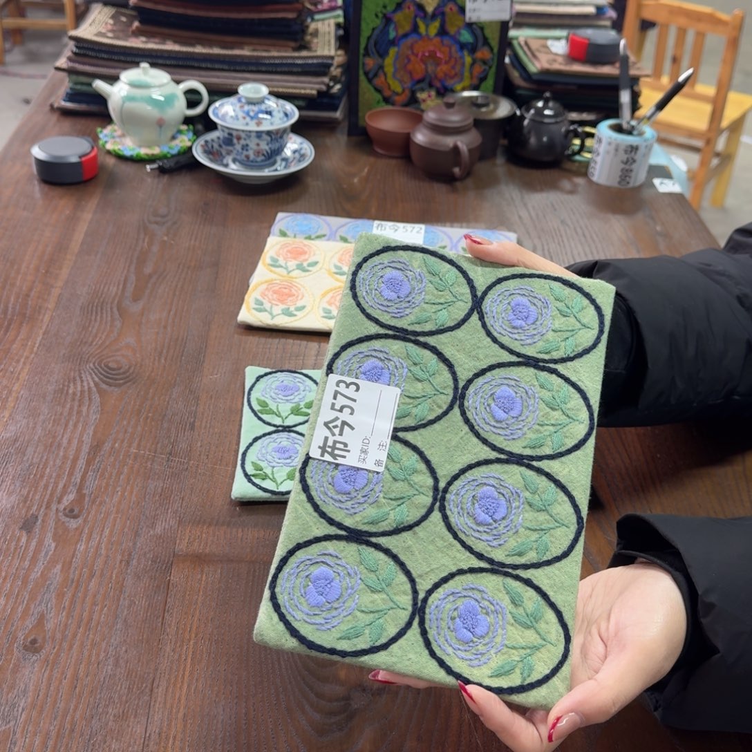 一****刺绣573一张好看绿玫瑰
