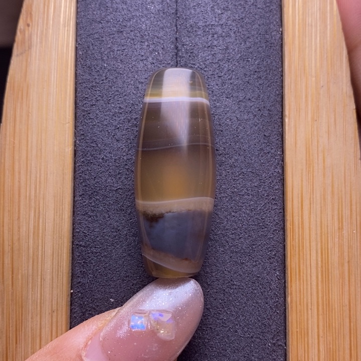 玛瑙/玉髓未镶嵌珠宝半成品