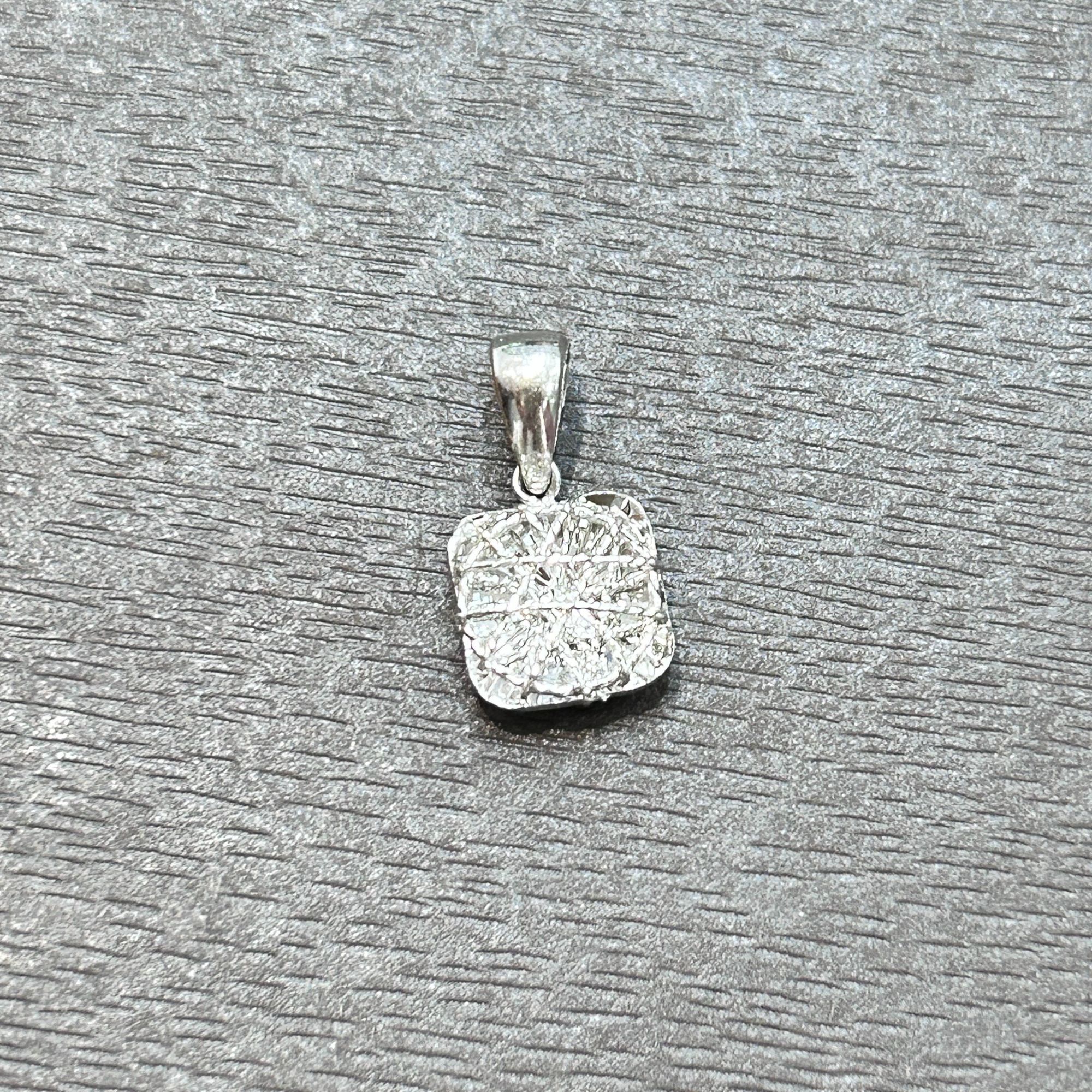 【店长专享】PT950铂金小方糖吊坠BJD246