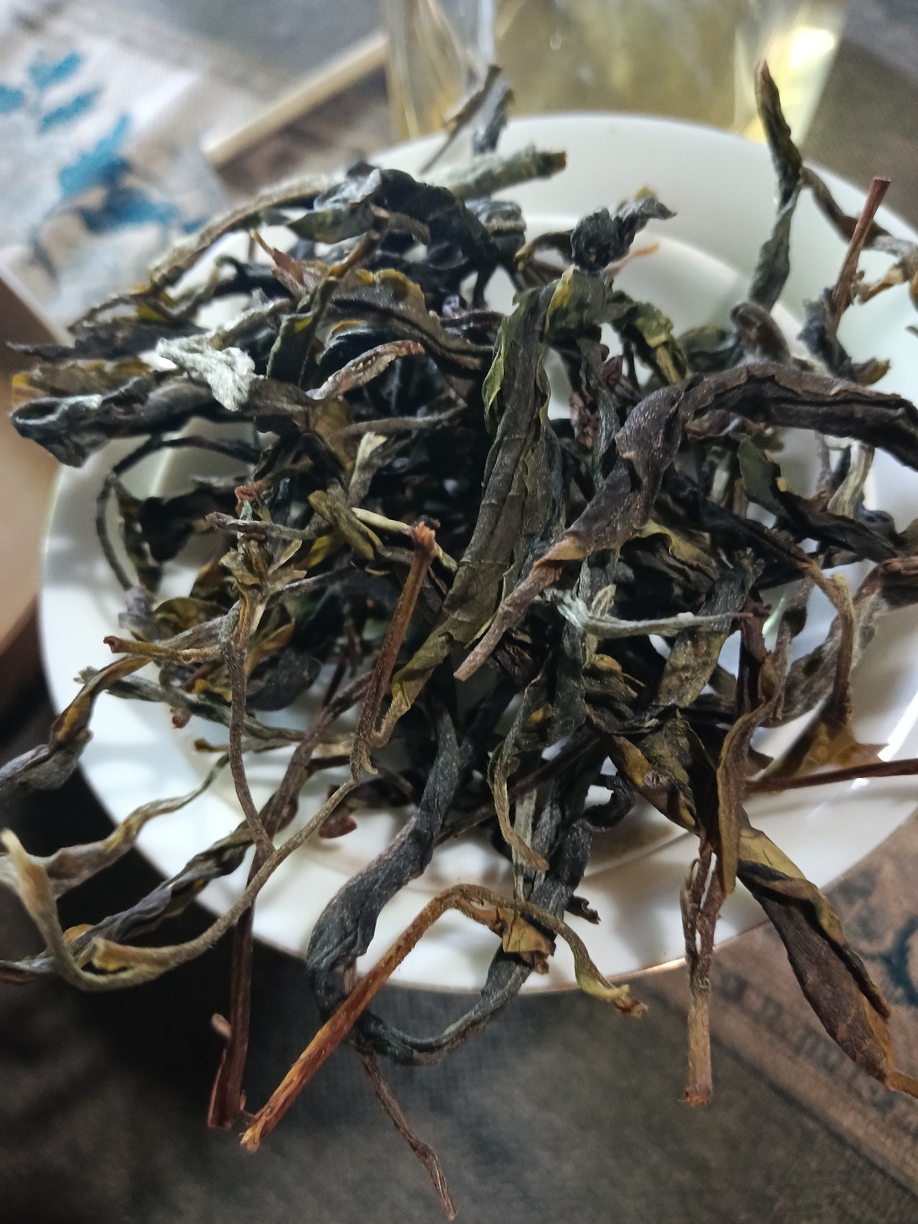 正宗晒青茶（丫丫的古树混株春茶）