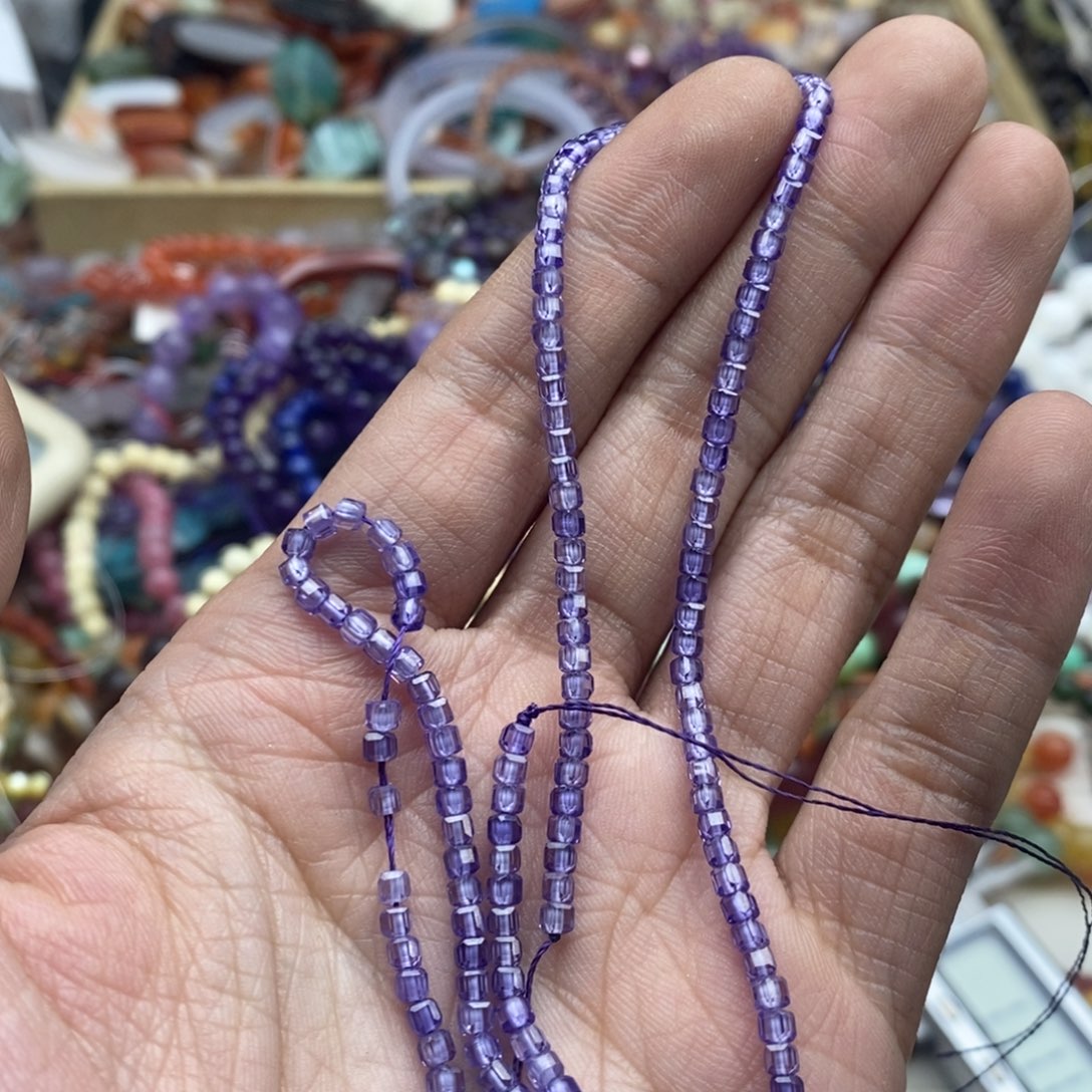 玛瑙/玉髓未镶嵌珠宝半成品一条3mm紫锆石切面方糖