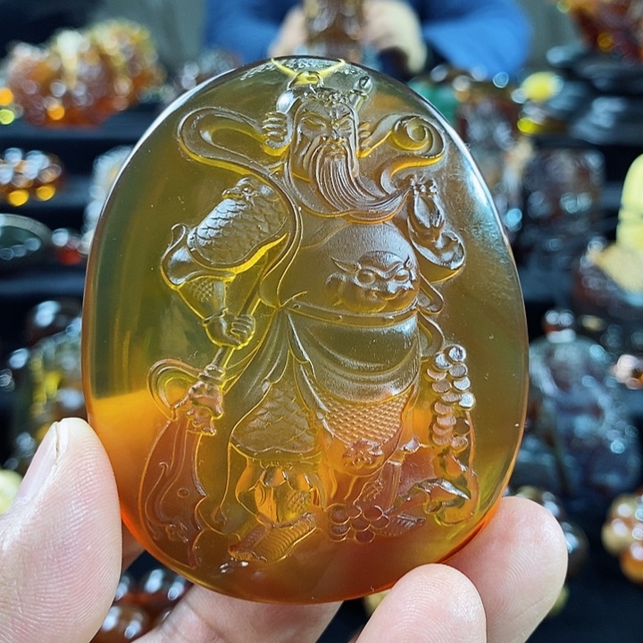琥珀颈饰未镶嵌一