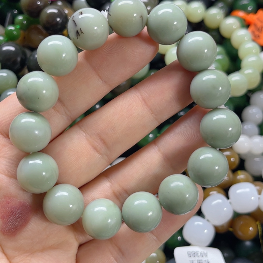 未镶嵌手链和田玉