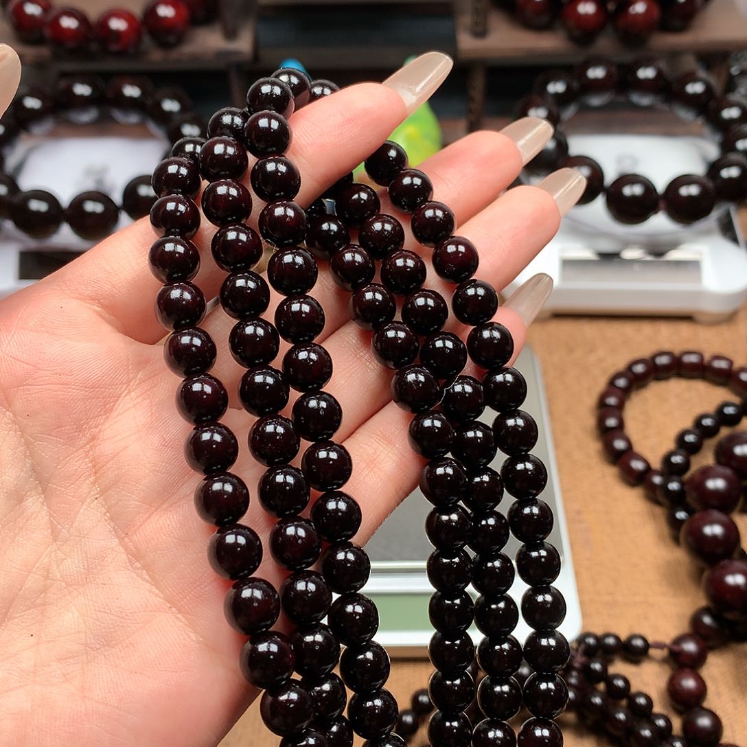 檀香紫檀（小叶紫檀）a****c0.8带星