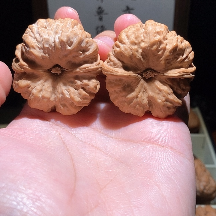 核桃把件M****g蛤蟆头核桃