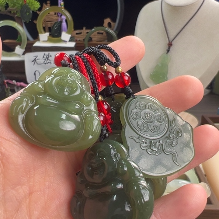 和田玉（青玉）未镶嵌颈饰
