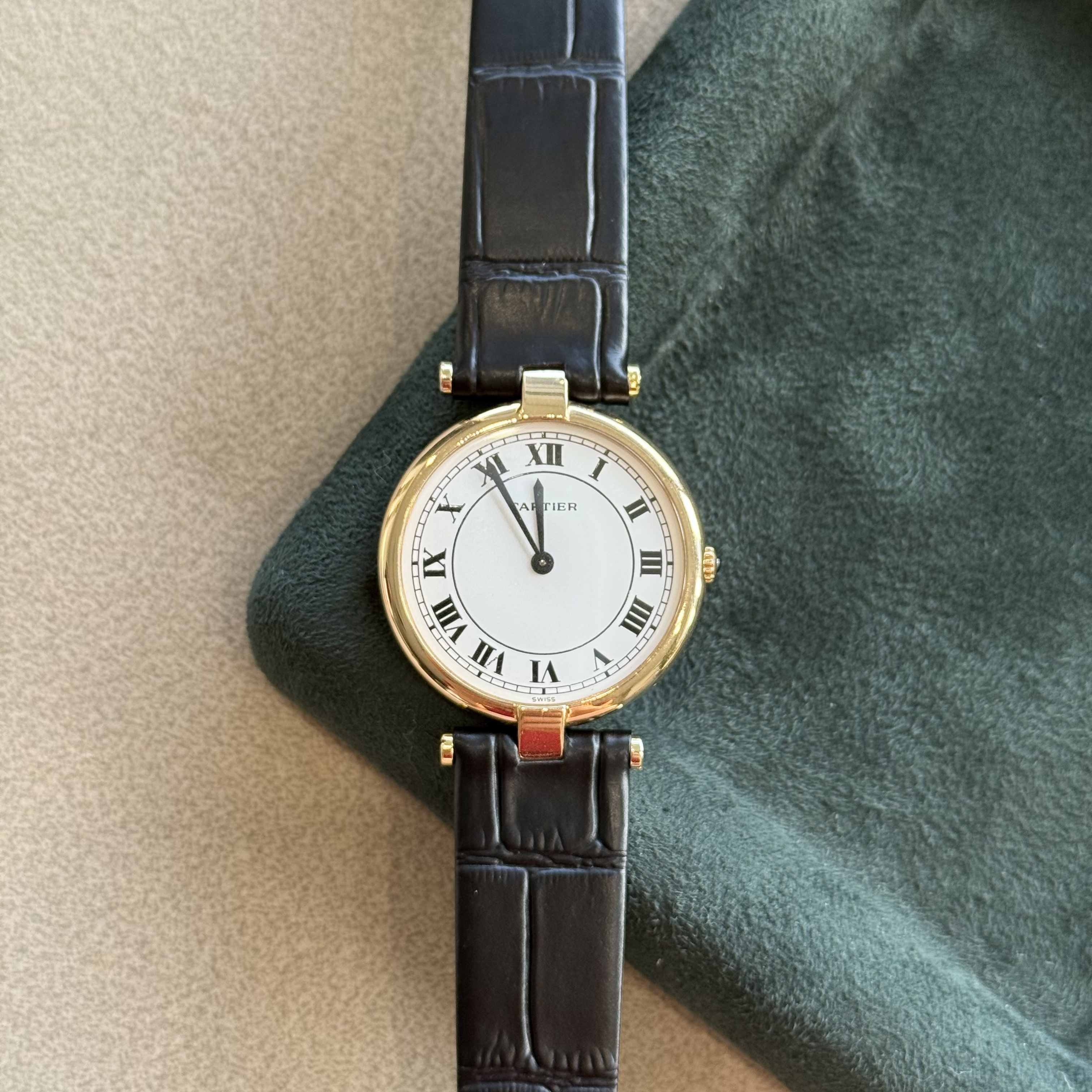 95新 Cartier/卡地亚 大饼/18k金/石英/女表/30mm