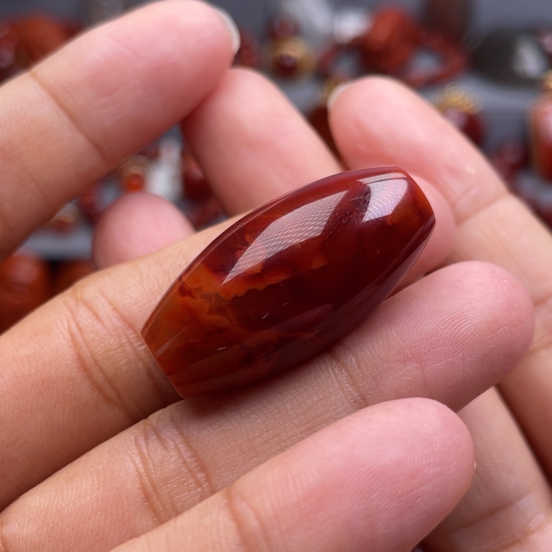 南红玛瑙未镶嵌珠宝奇石桶珠吊坠