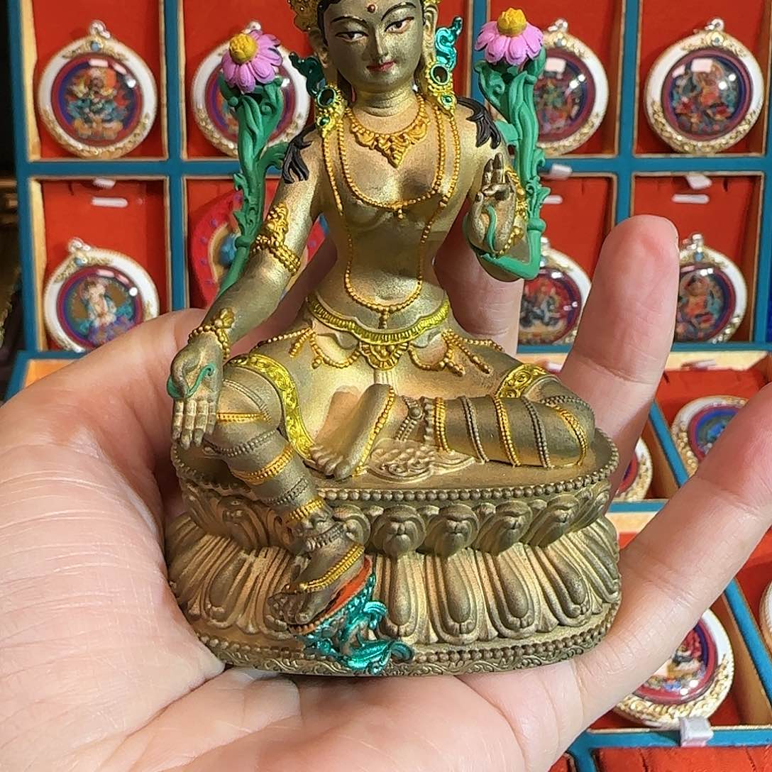 泥塑绿度母铜像立体