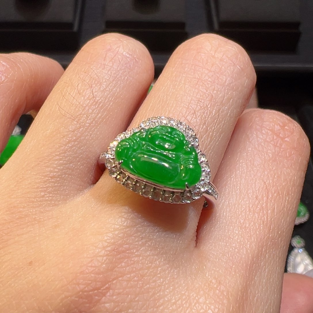 翡翠戒指18K金镶嵌收到货48小时鉴赏期