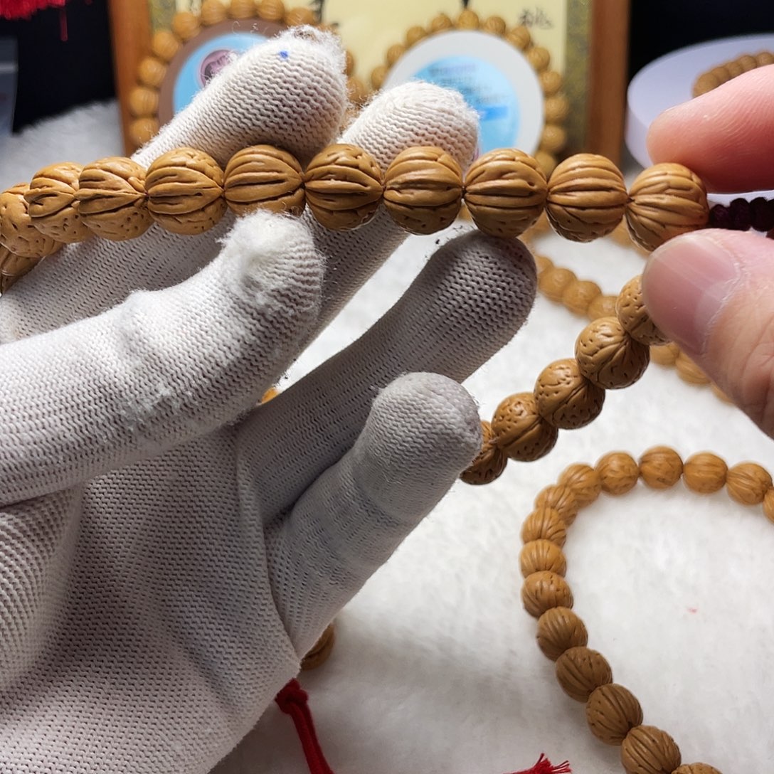 核桃木/黑胡桃（胡桃木）13宽齐野生桃核手持