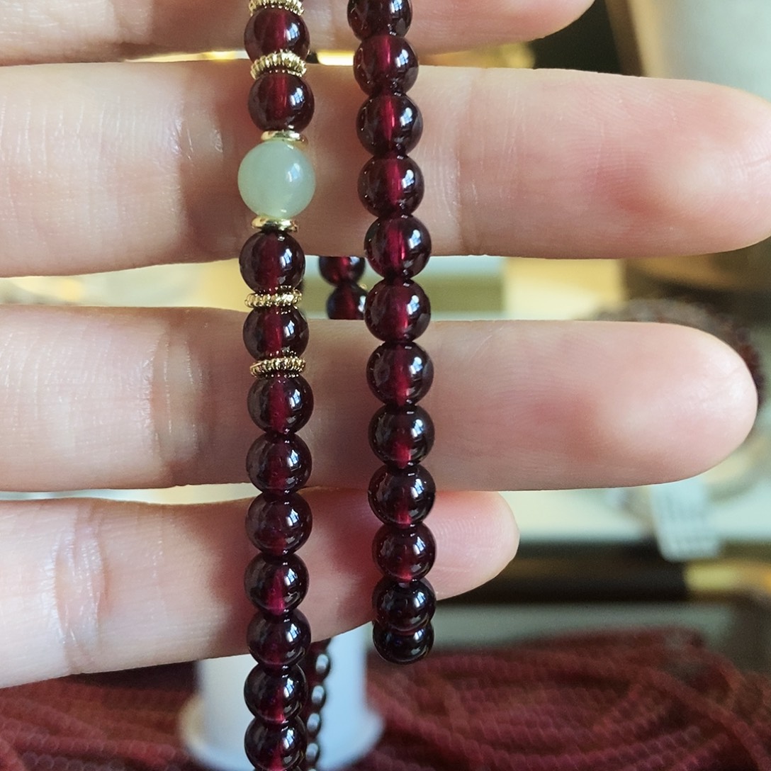 手链石榴石未镶嵌5毫米酒红1.5圈