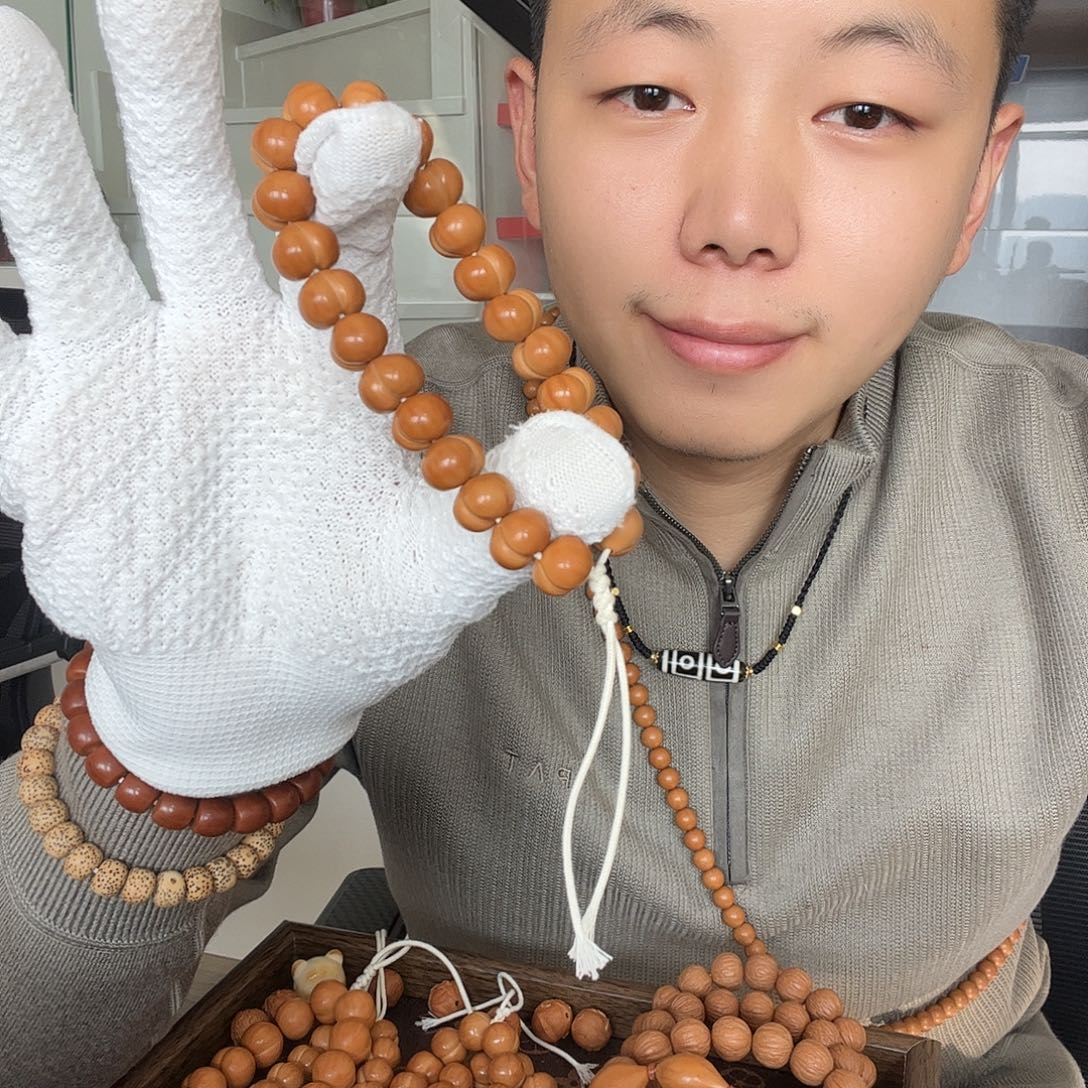 猴头核桃吊坠屁桃