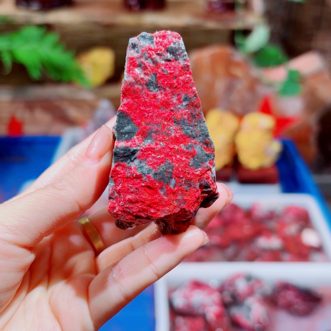 知***策天然辰砂天然朱砂摆件