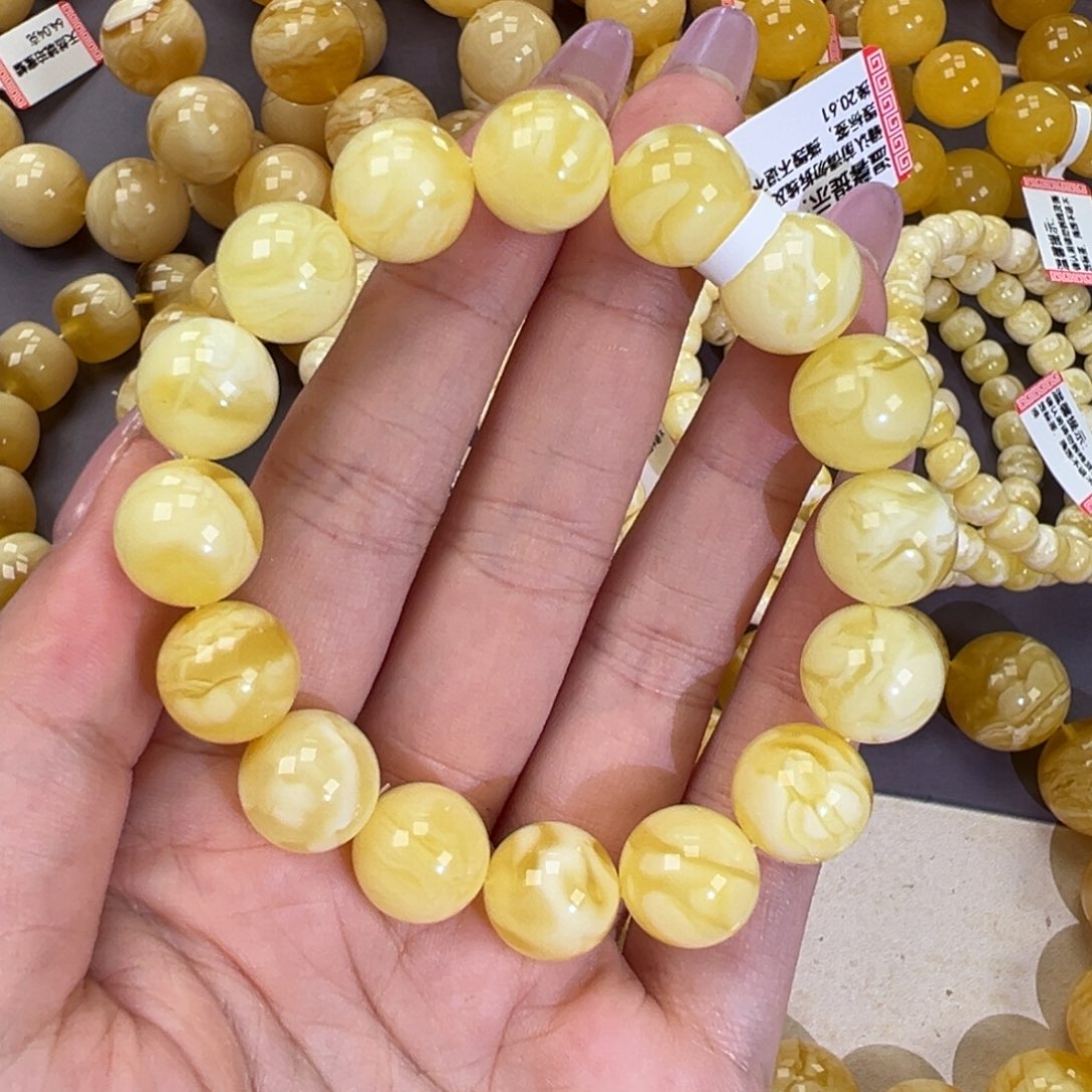 未镶嵌琥珀手链20.6妖花