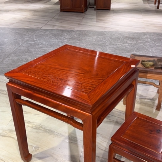 紫檀木类端景台阿****米缅花八仙桌