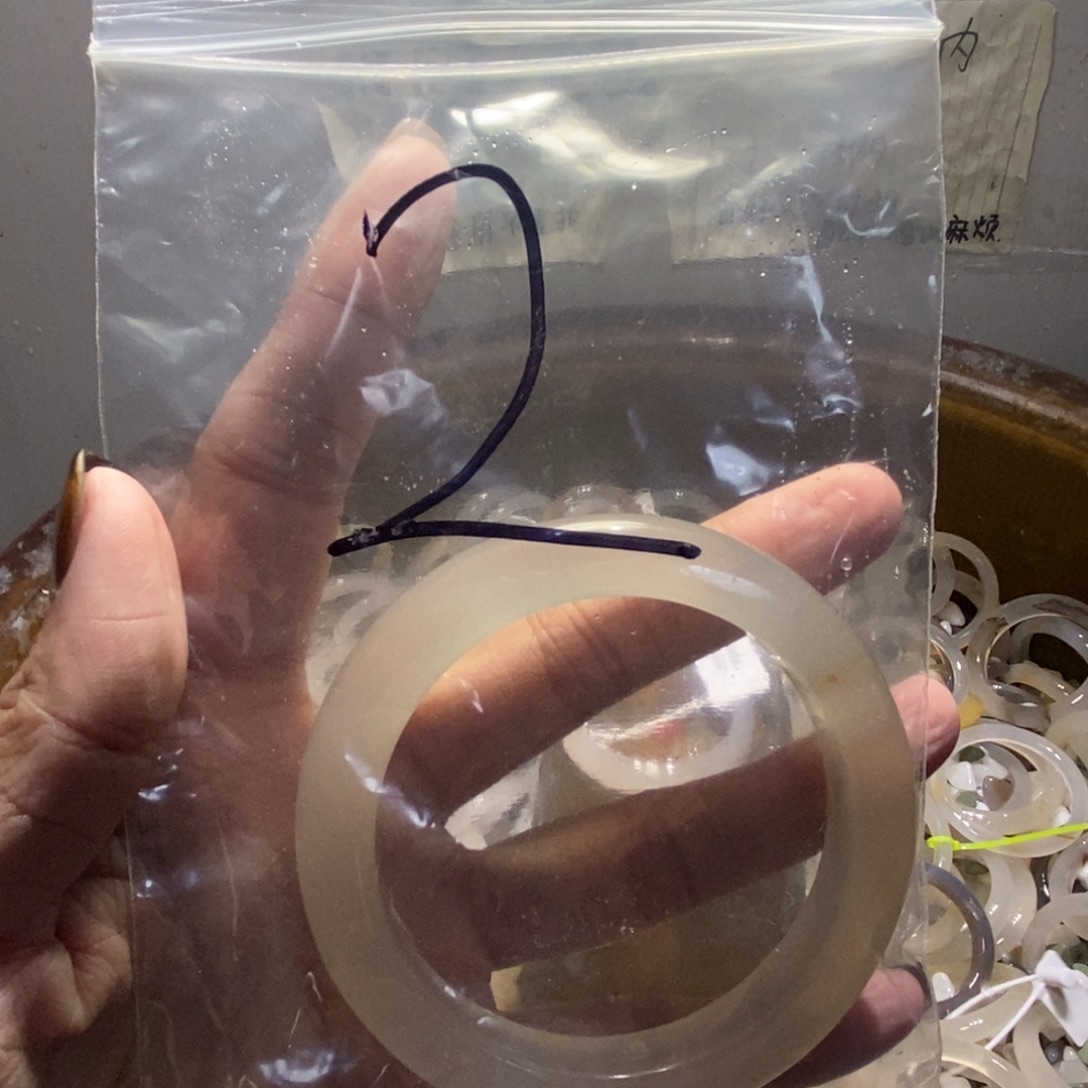 小***。玛瑙/玉髓未镶嵌手镯2号