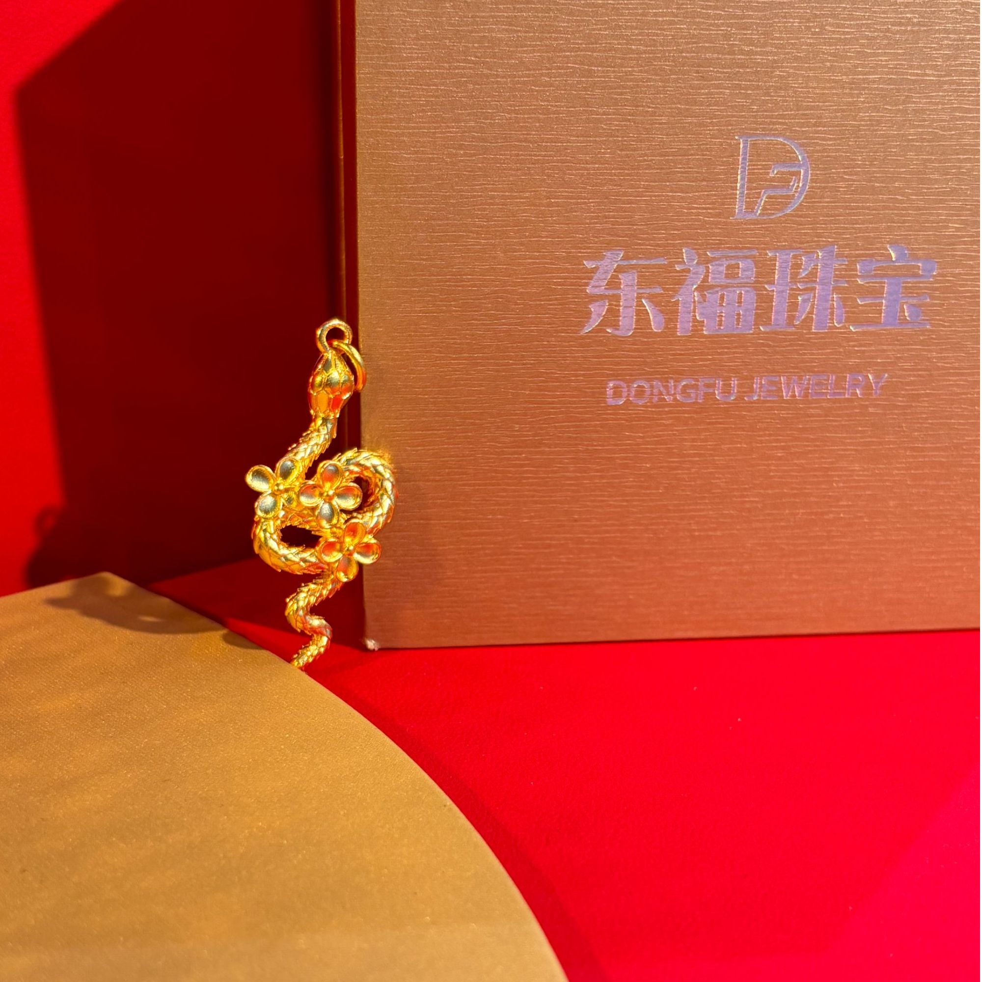 吊坠足银 蛇吊坠气质时尚女士古法灵动挂坠精美坠链