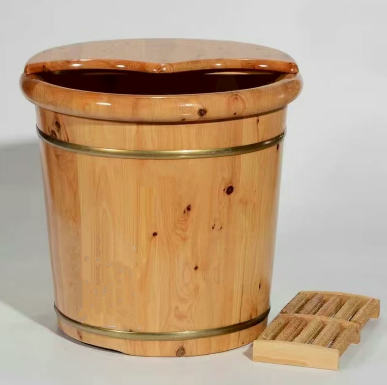 香柏木加厚实木泡脚桶泡脚盆带盖足浴盆加高足浴桶高深桶家用店用