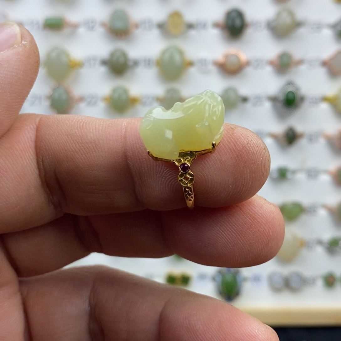 和田玉（黄玉）银S925镀金镶嵌戒指