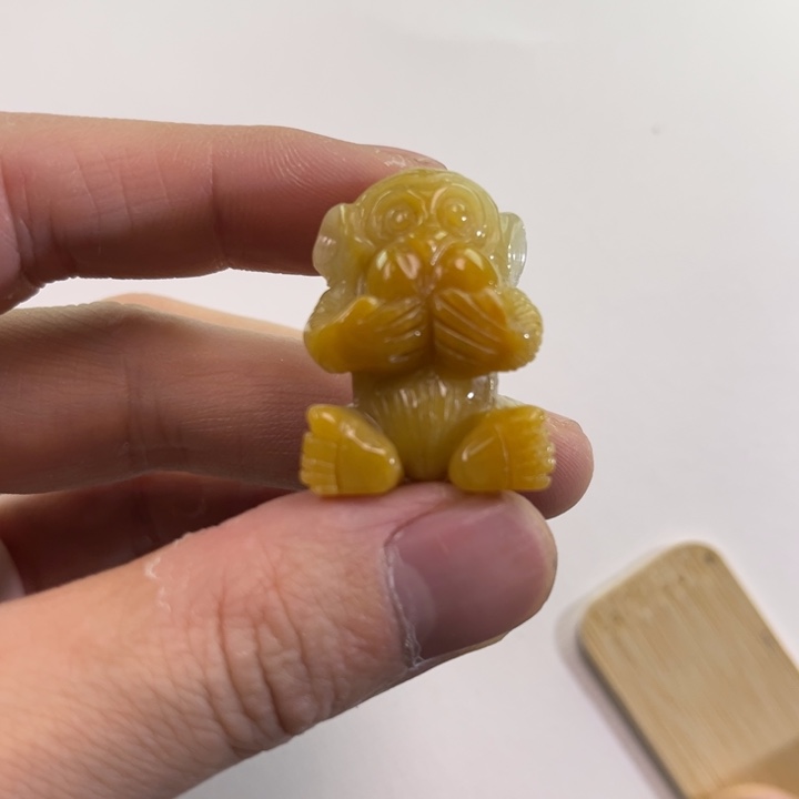 翡翠吊坠(赠链)未镶嵌代编织