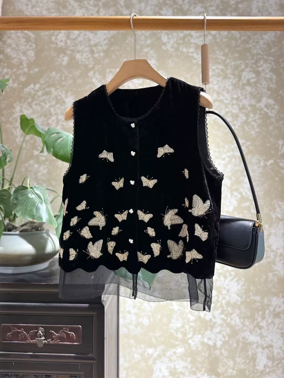 立体钉珠蝴蝶飞飞100%桑蚕丝真丝丝绒马甲