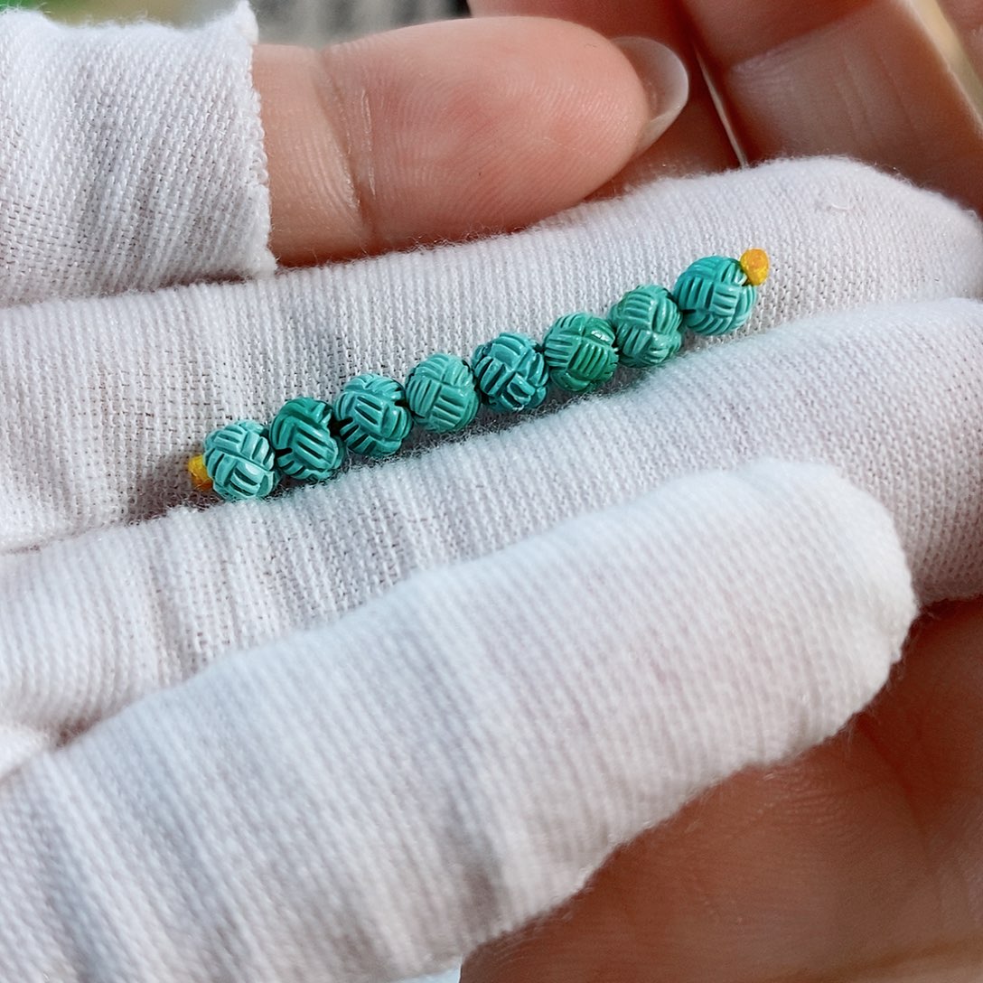 未镶嵌绿松石珠宝奇石