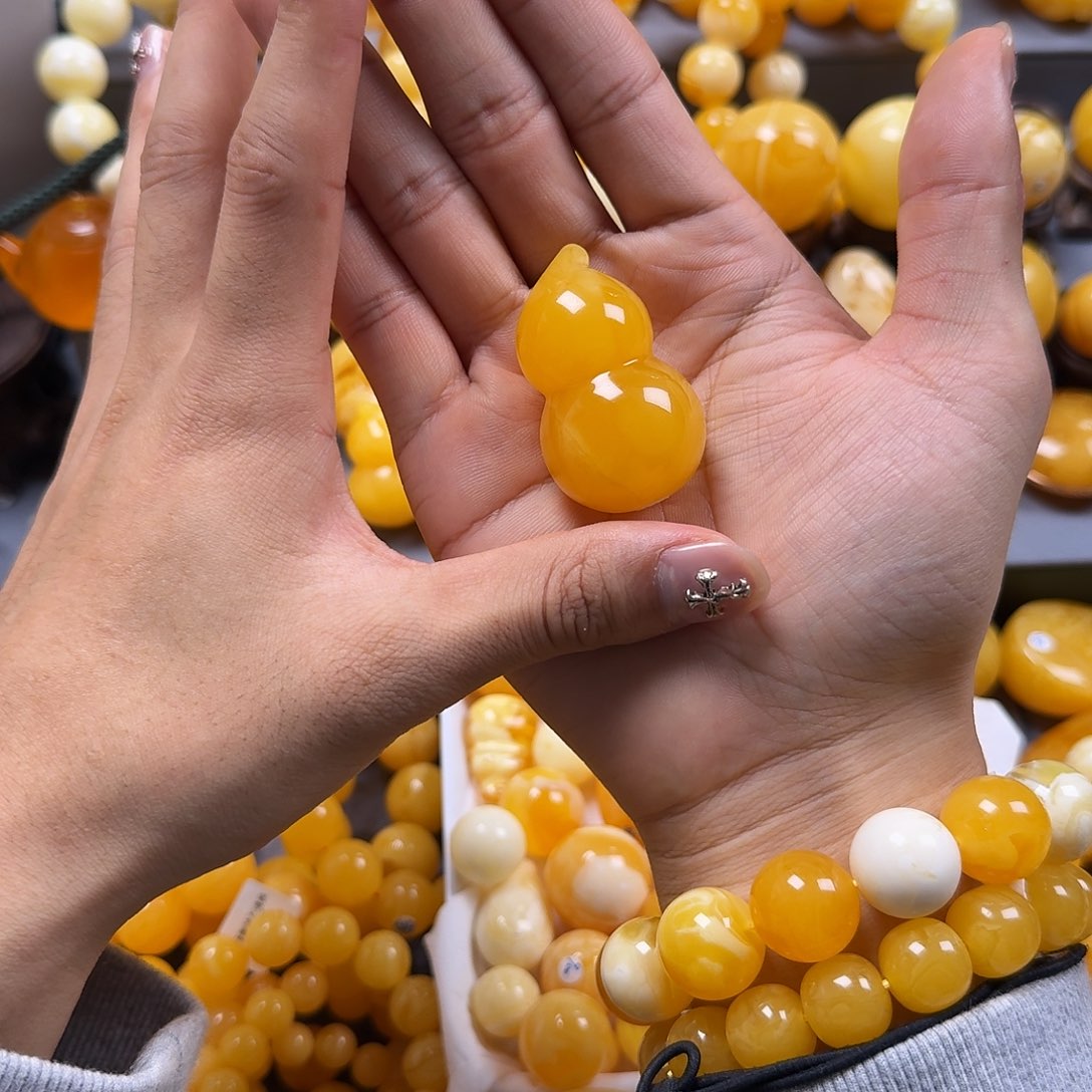 琥珀珠宝奇石未镶嵌葫芦