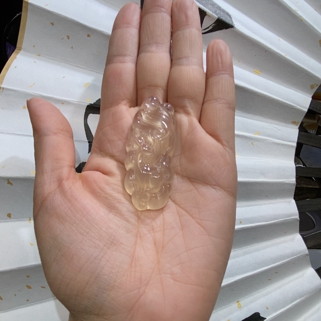 玛瑙/玉髓颈饰未镶嵌百**中