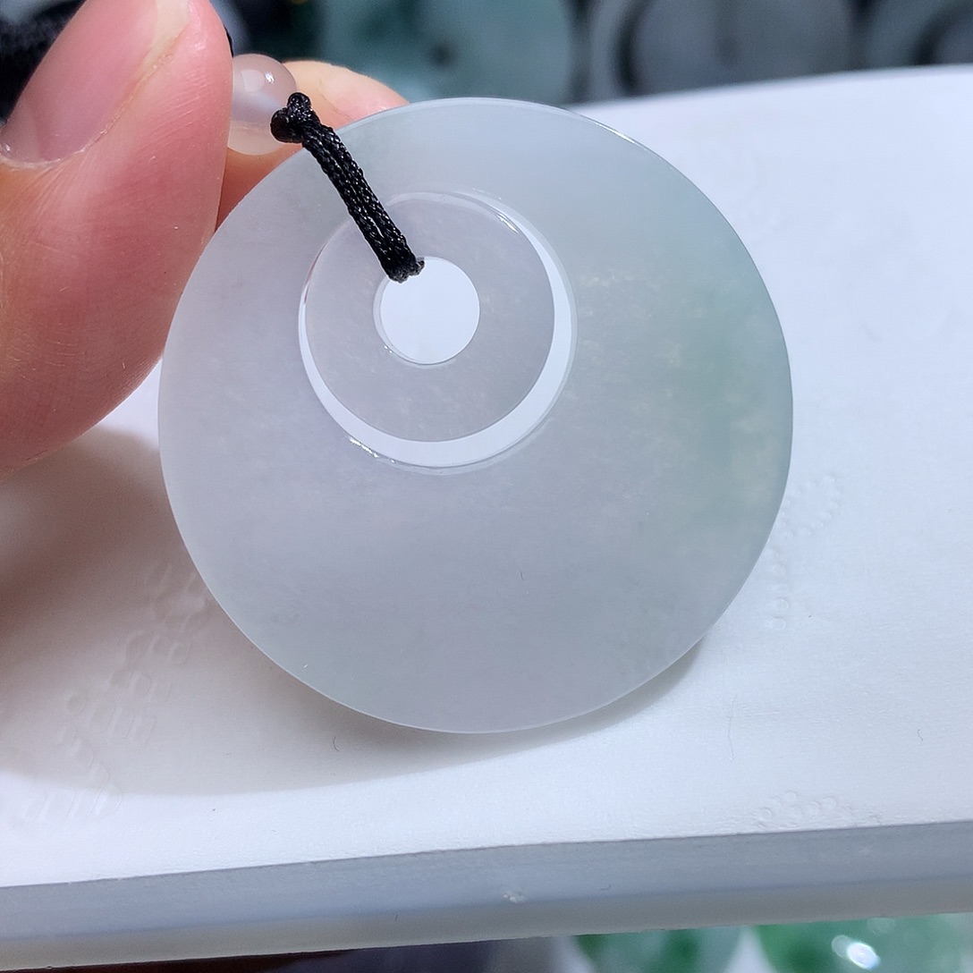 翡翠未镶嵌颈饰733