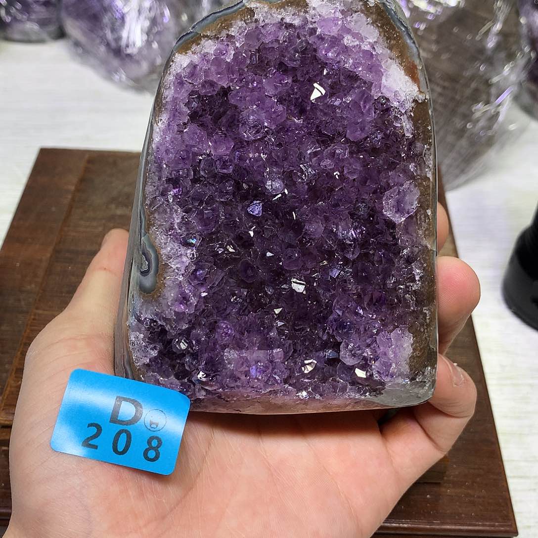 紫晶大型摆件（非配饰）未镶嵌