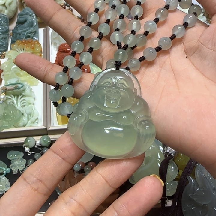 蛇纹石玉未镶嵌吊坠