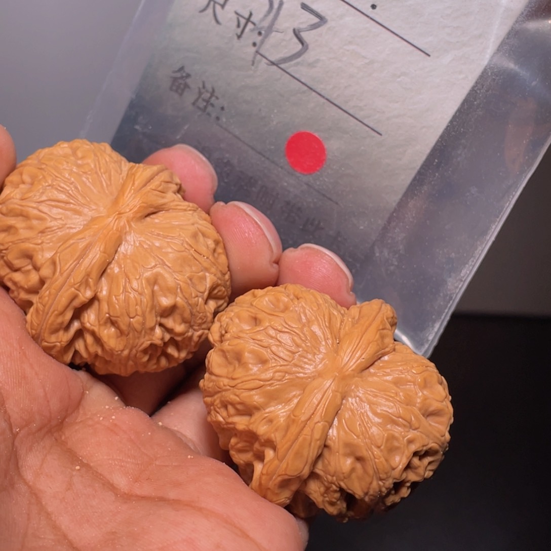 文玩核桃吊坠文玩核桃