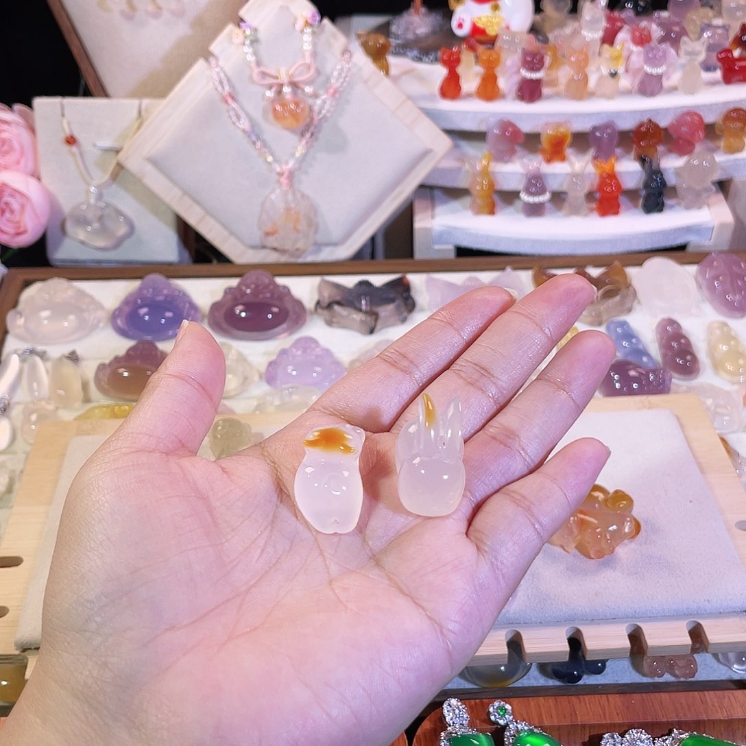 玛瑙/玉髓未镶嵌颈饰