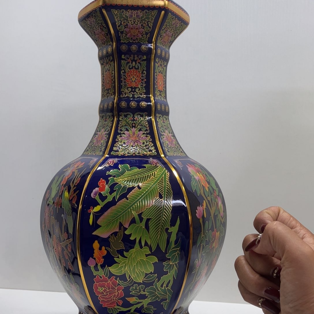 景德镇陶瓷花瓶摆件