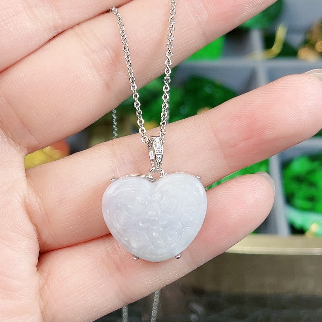 翡翠颈饰银S925镶嵌吊坠