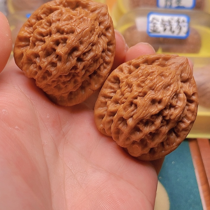 文玩核桃把件44粗筋无药金公子