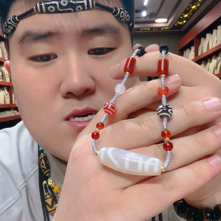 未镶嵌玛瑙/玉髓珠宝奇石